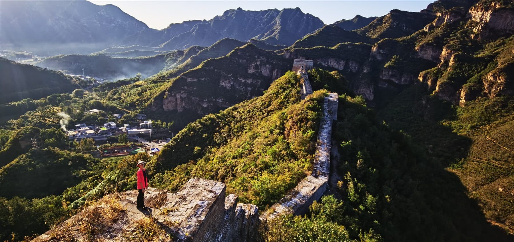 Wild Great Wall panorama for private outdoor route
